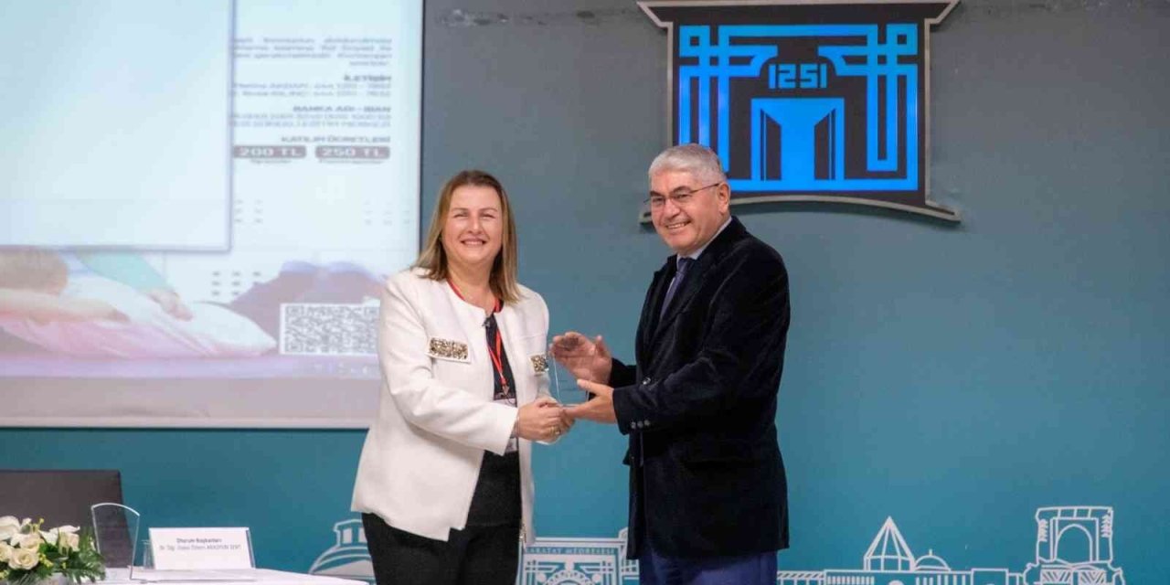 Kto Karatay’da “çocukluk Çağında Erken Müdahale Ve Rehabilitasyon Sempozyumu” Düzenlendi