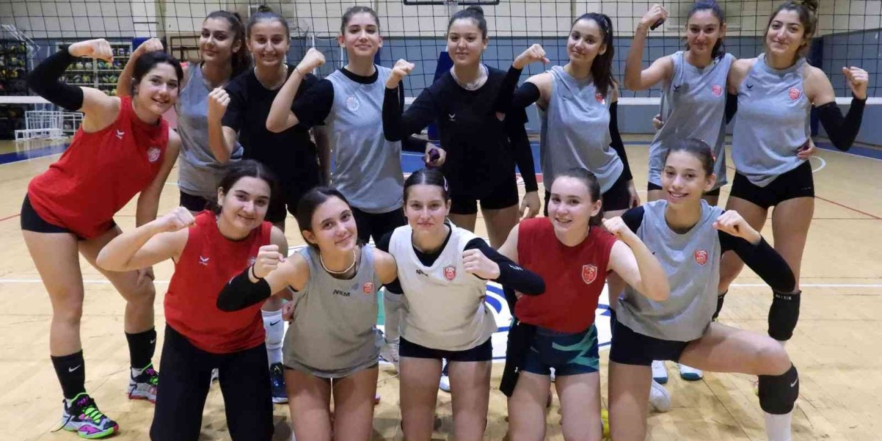 Kepez’in Sultanları Finale Hazırlanıyor