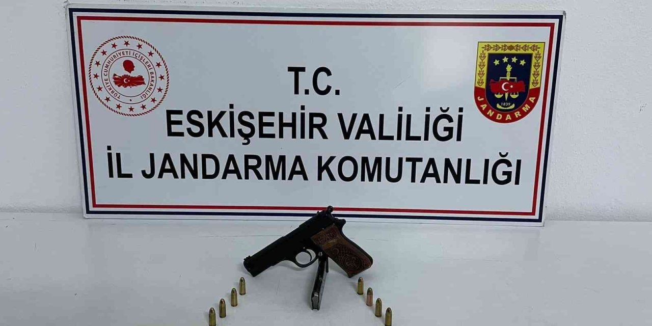 El Yapımı Tabanca Ele Geçirildi