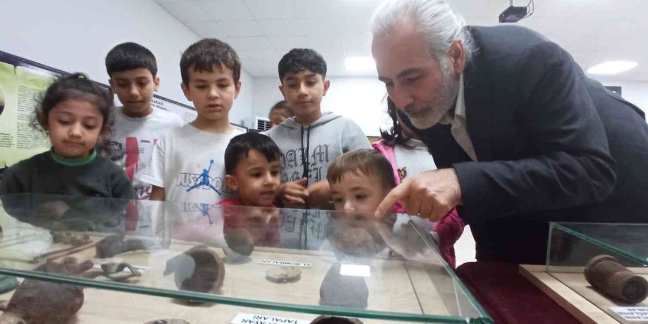 Çanakkale Gezici Müzesi Mersin’de Büyük İlgi Gördü