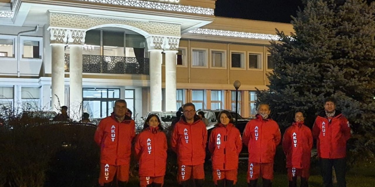 Akut Eskişehir Ekibi Düzce’ye Gitti