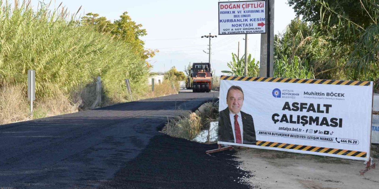 Aksu’da Altyapısı Tamamlanan Yollara Sıcak Asfalt