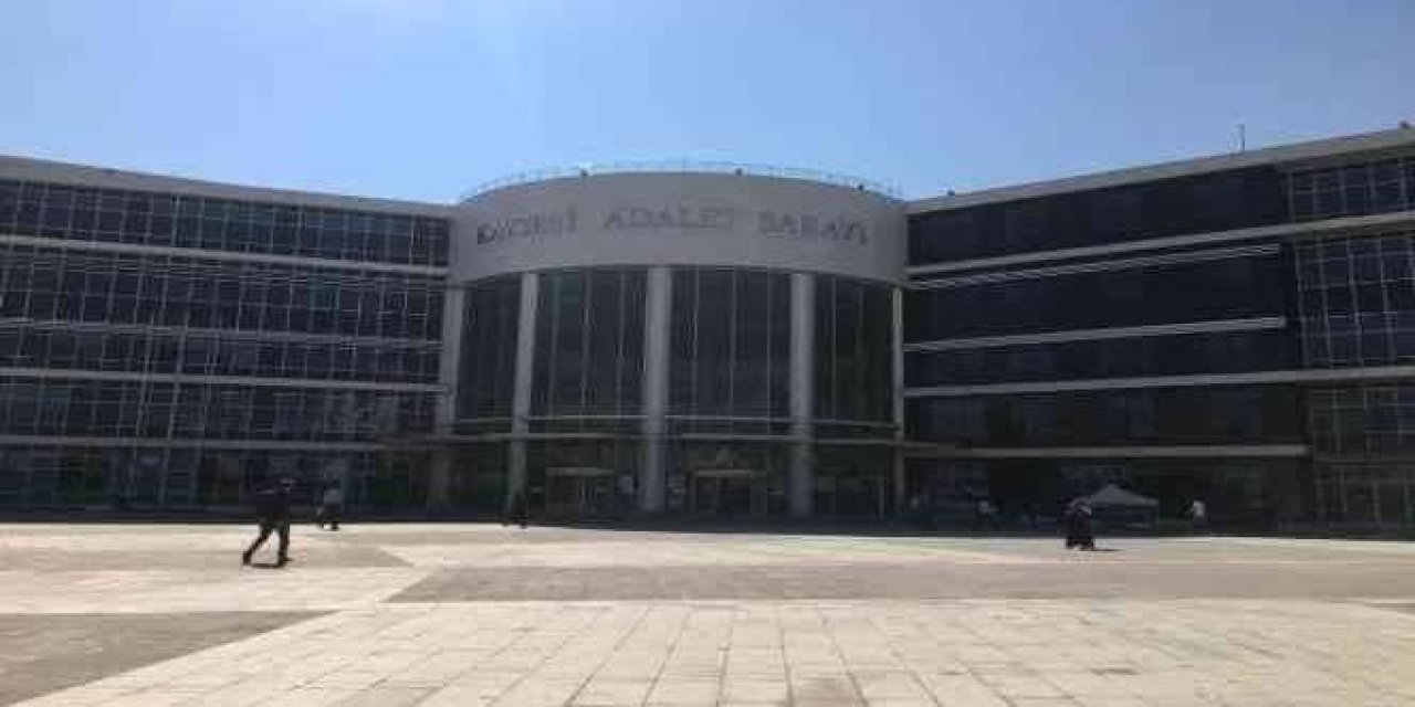 Sözlüsünün Eski Sevgilisini Yağmalayan Şahsa Hapis Cezası