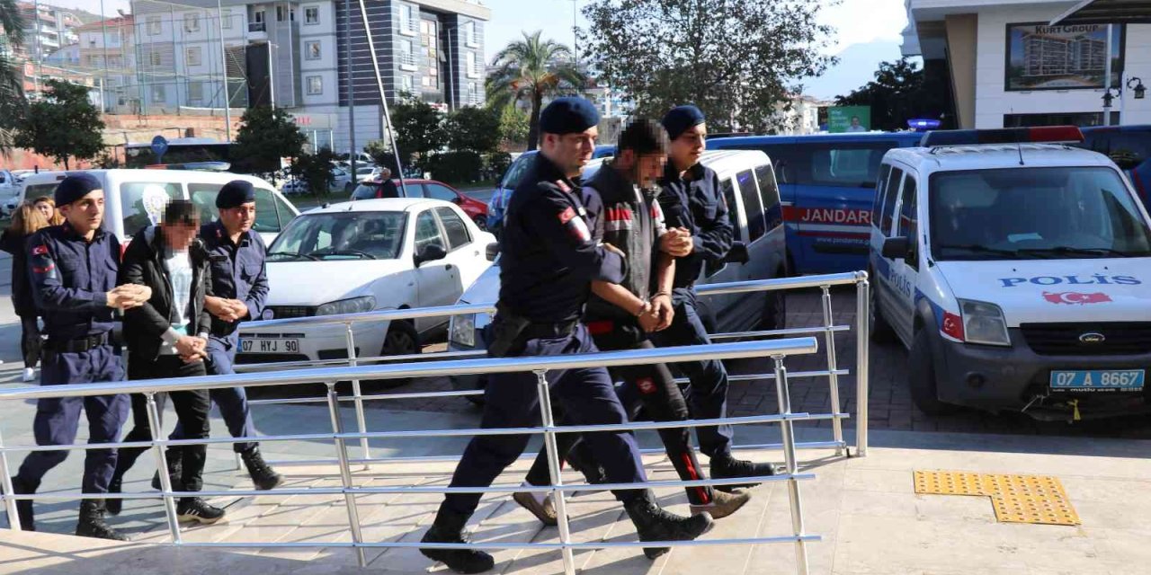 Yayla Evlerine Dadanan İki Hırsız Tutuklandı