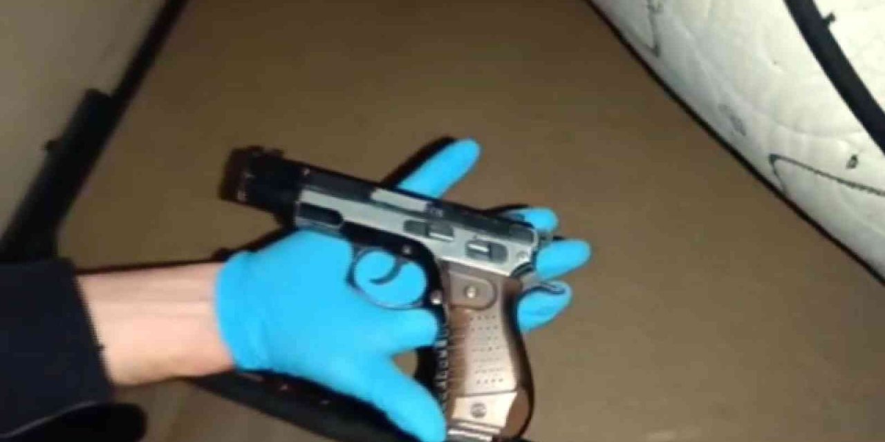 Uyuşturucu Operasyonunda Asansör Kabininden Hassas Terazi Çıktı