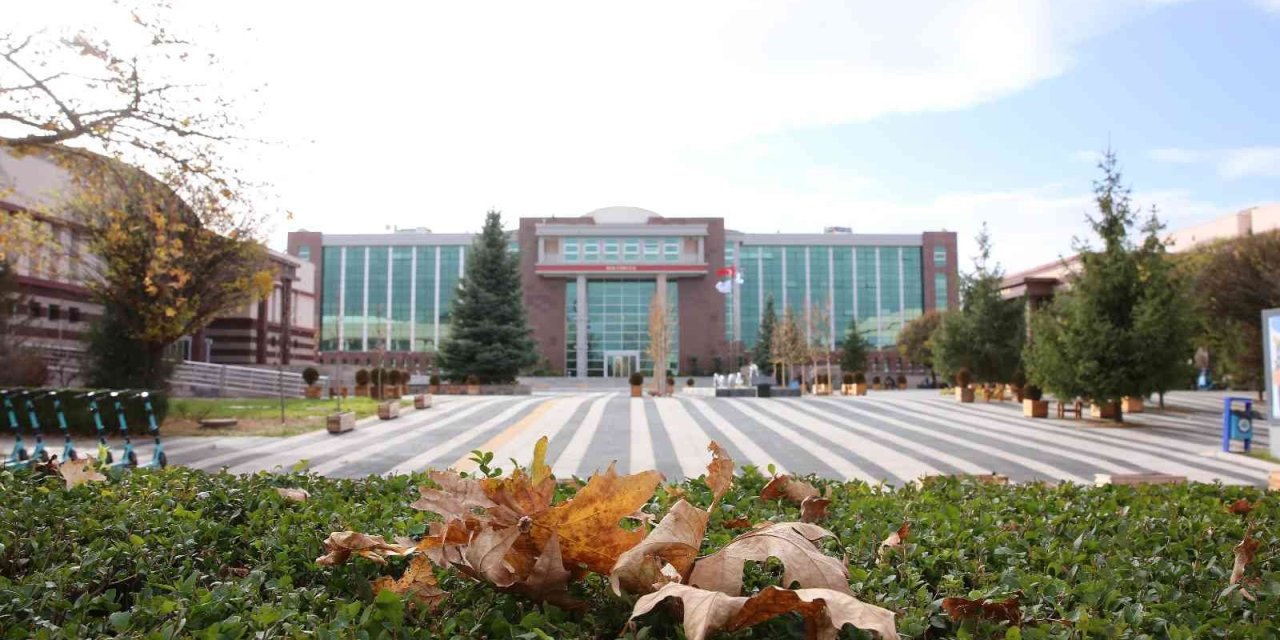 Esogü Dünya Sıralamalarında Yükselişini Sürdürüyor