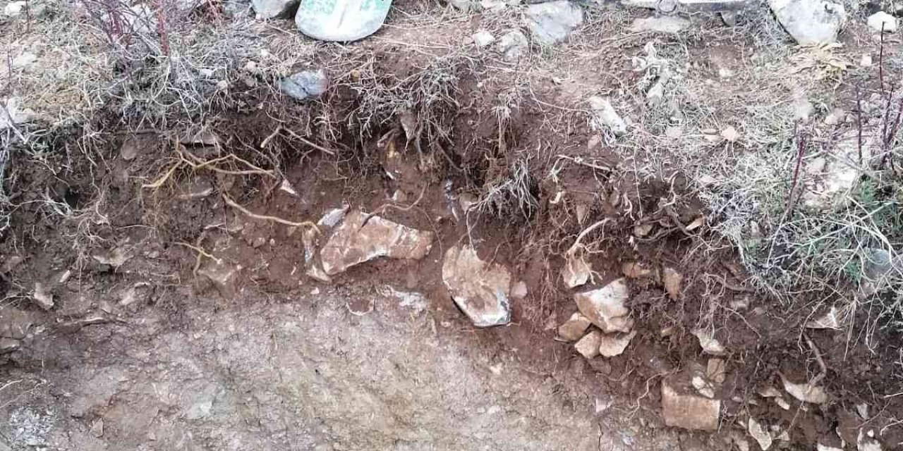 Kaçak Kazı Yapan 6 Kişi Yakalandı