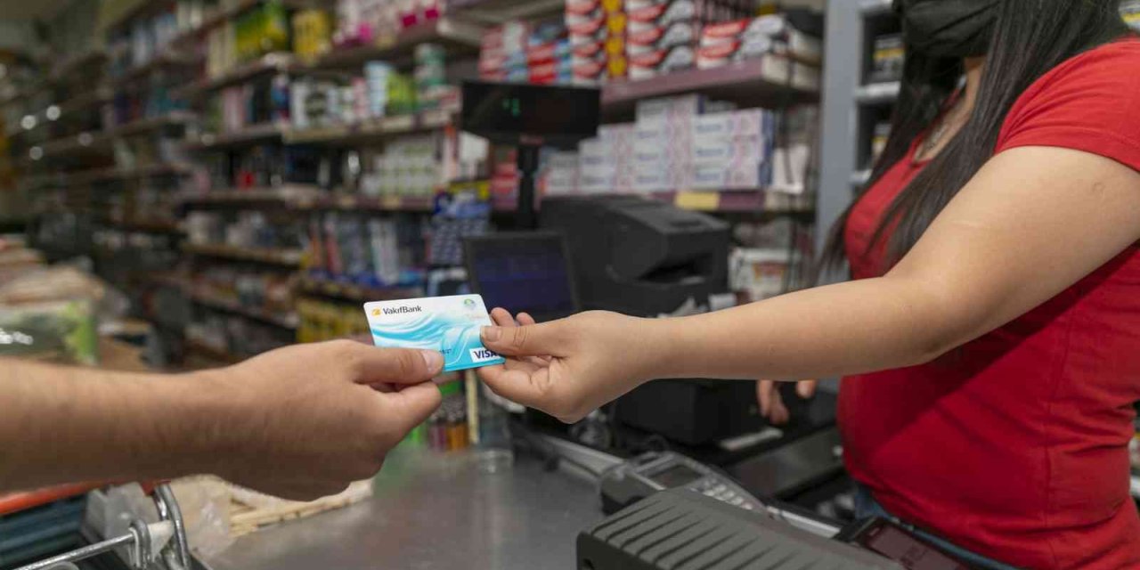 Mersin’de ’halk Kart’ın Kasım Ayı Tutarları Yatırıldı