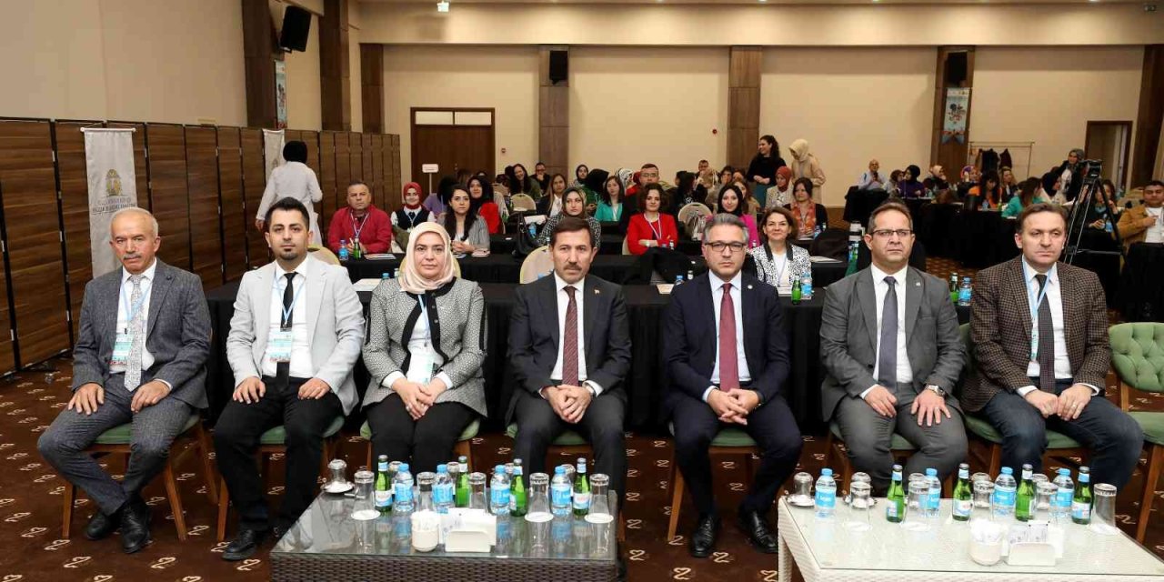 Karatay Belediyesi Ev Sahipliğindeki “1. Uluslararası Selçuk Sağlık Bilimleri Kongresi”