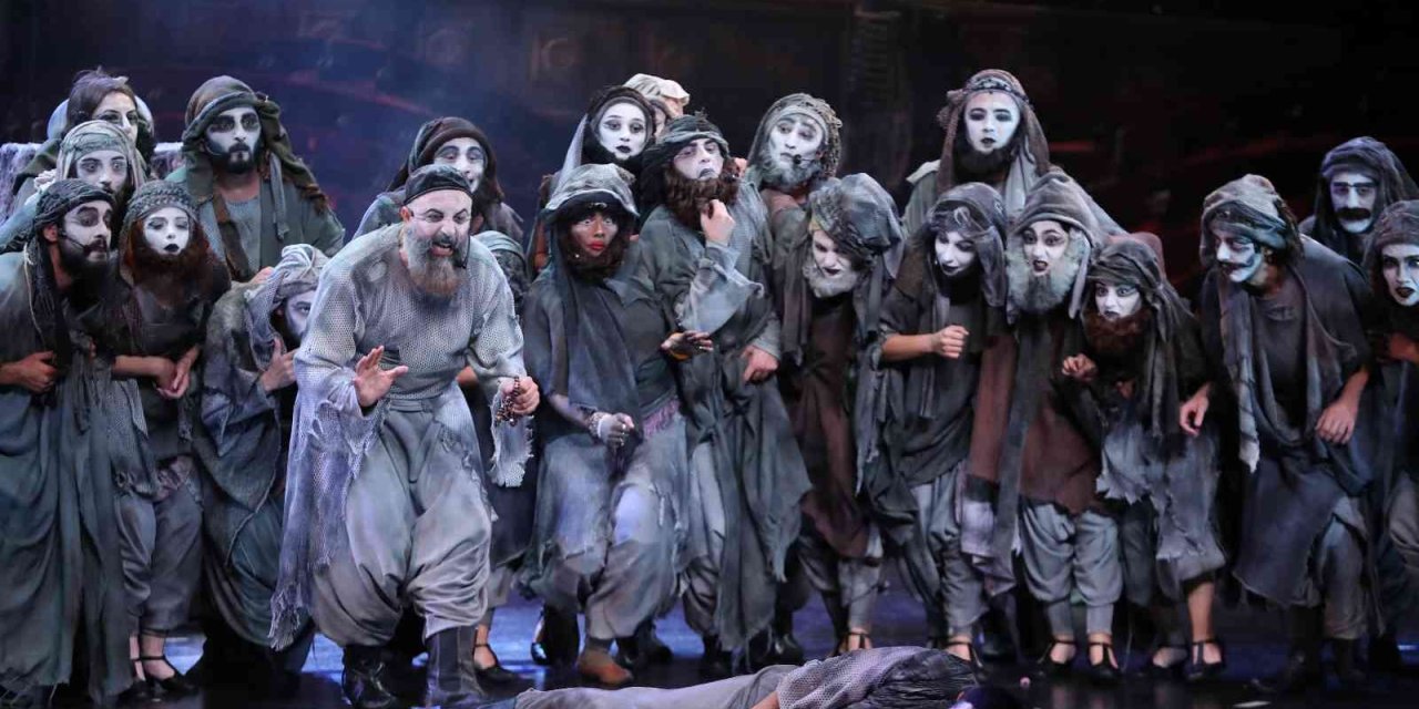 Antalya Şehir Tiyatrosu’nda 830 Kişilik İki Yeni Tiyatro Sahnesi