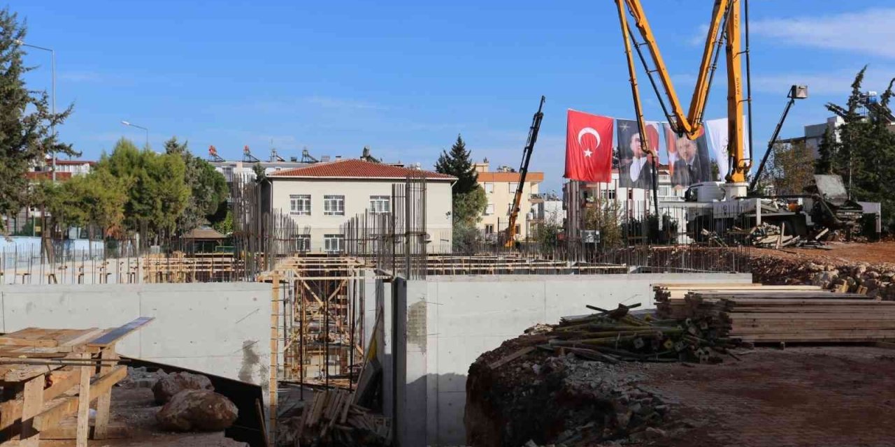 Kepez'de Hayal Edilen Okul Temeli 7 Gün Sonra Atıldı