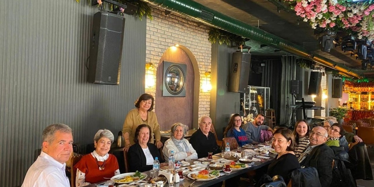 Gönüllü Üyeler Kahvaltı Etkinliğinde Buluştu