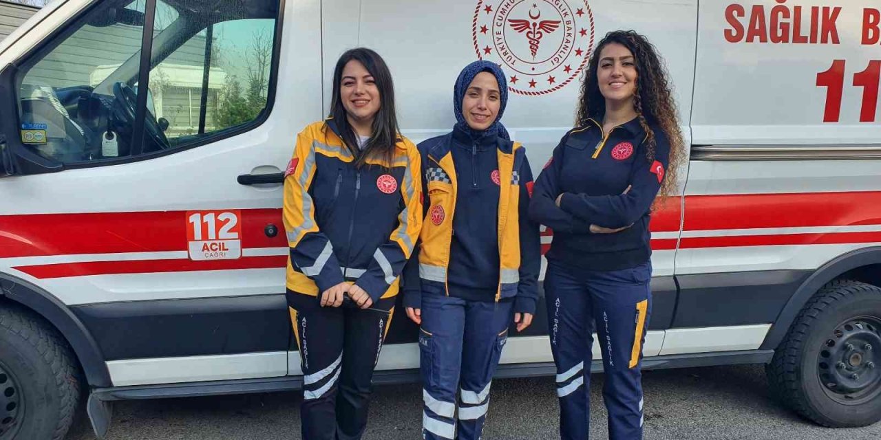 112’nin Sultanları İşlerini "aşkla" Yapıyor