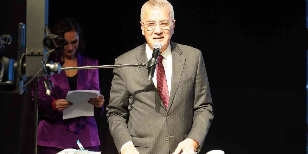 Mezitli Belediyesine ’cinsiyet Eşitlikçi Dönüşüm Ödülü’