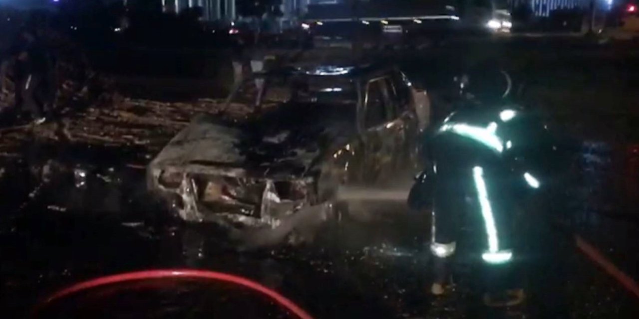 Çalıştırmak İsterken Yanan Aracı En Büyük Anısı Oldu