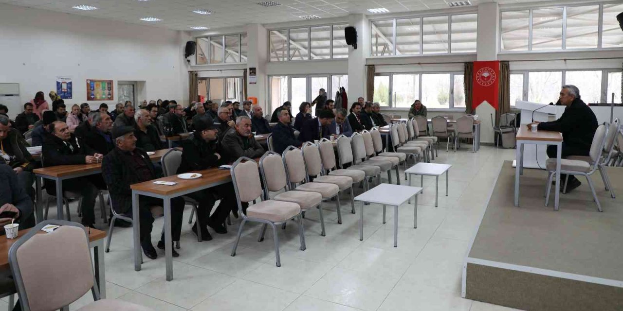 Çiftçilere Tasarruflu Su Kullanımı Eğitimleri