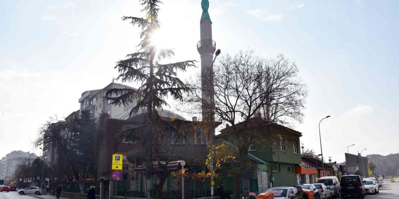 Başkan Çalışkan’dan, Yıkılması Gündemde Olan Hal Camii’ne İlişkin Açıklama