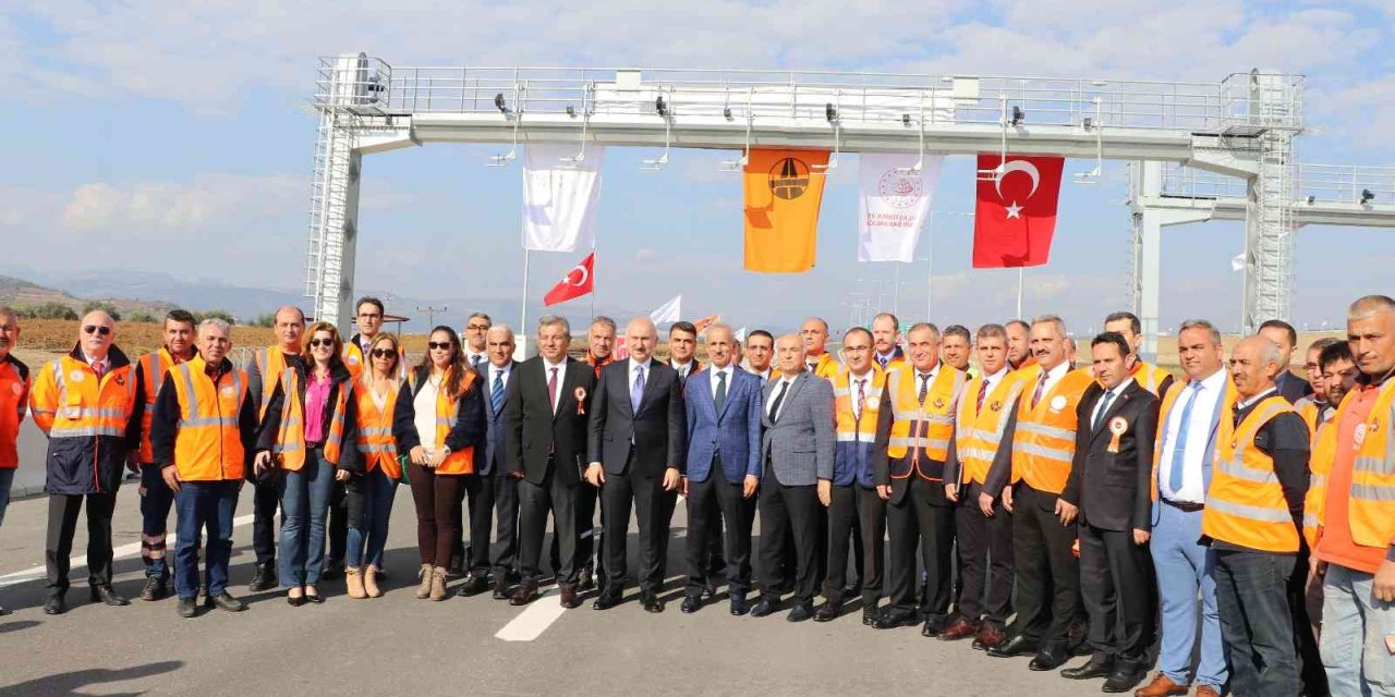 Mersin Sanayicisinin Hasretle Beklediği Bağlantı Yolu Hizmete Açıldı