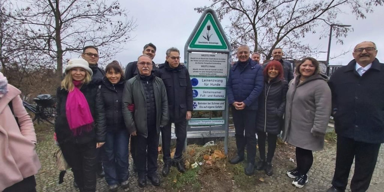 Almanya’nın Başkenti Berlin’de Mezitli Parkı