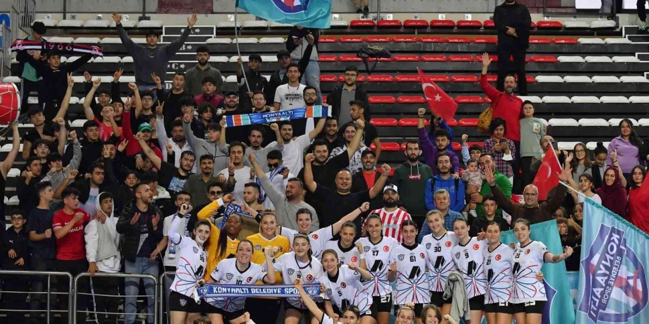 Mavi Kelebekler Lige Dönüyor