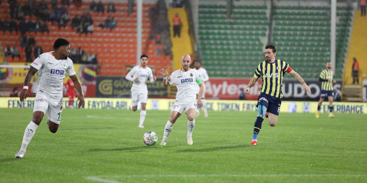Hazırlık Maçı: Alanyaspor: 2 - Fenerbahçe: 4