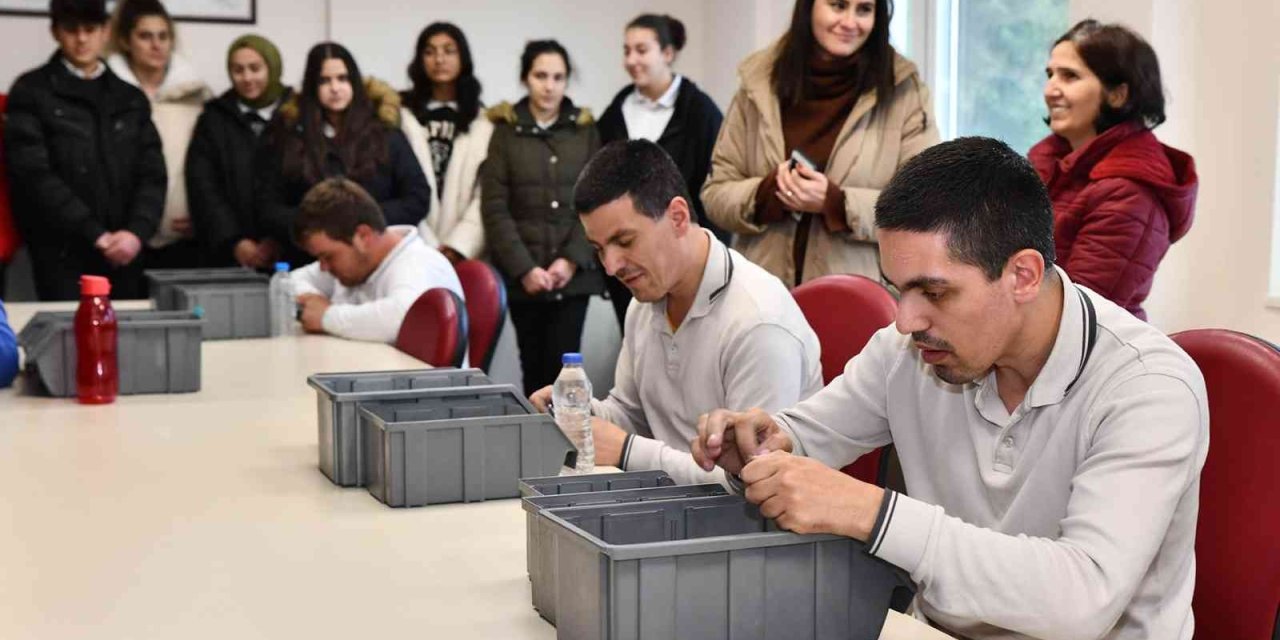 Öğrenciler Yaşam Köyü’nü Tanıdı