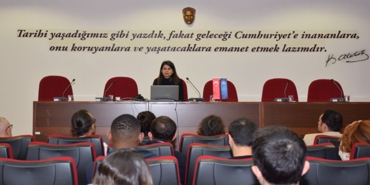 Anadolu İibf’den "eikon&datastream" Eğitimi