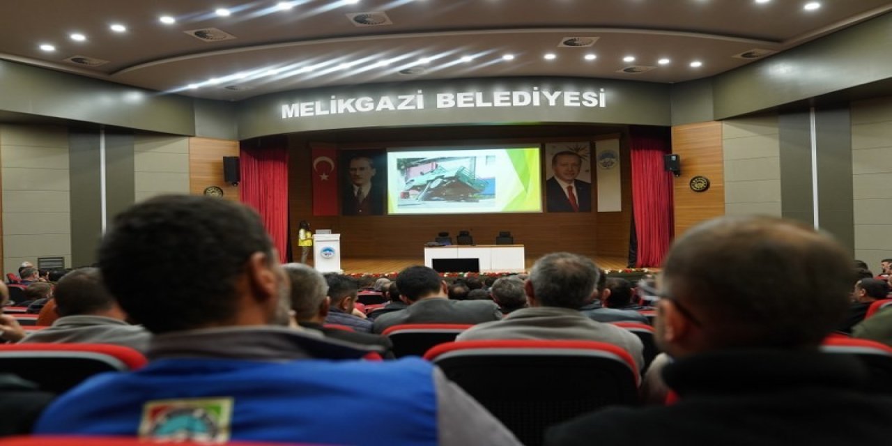 Melikgazi Personeline İş Sağlığı Ve Güvenliği Eğitimi
