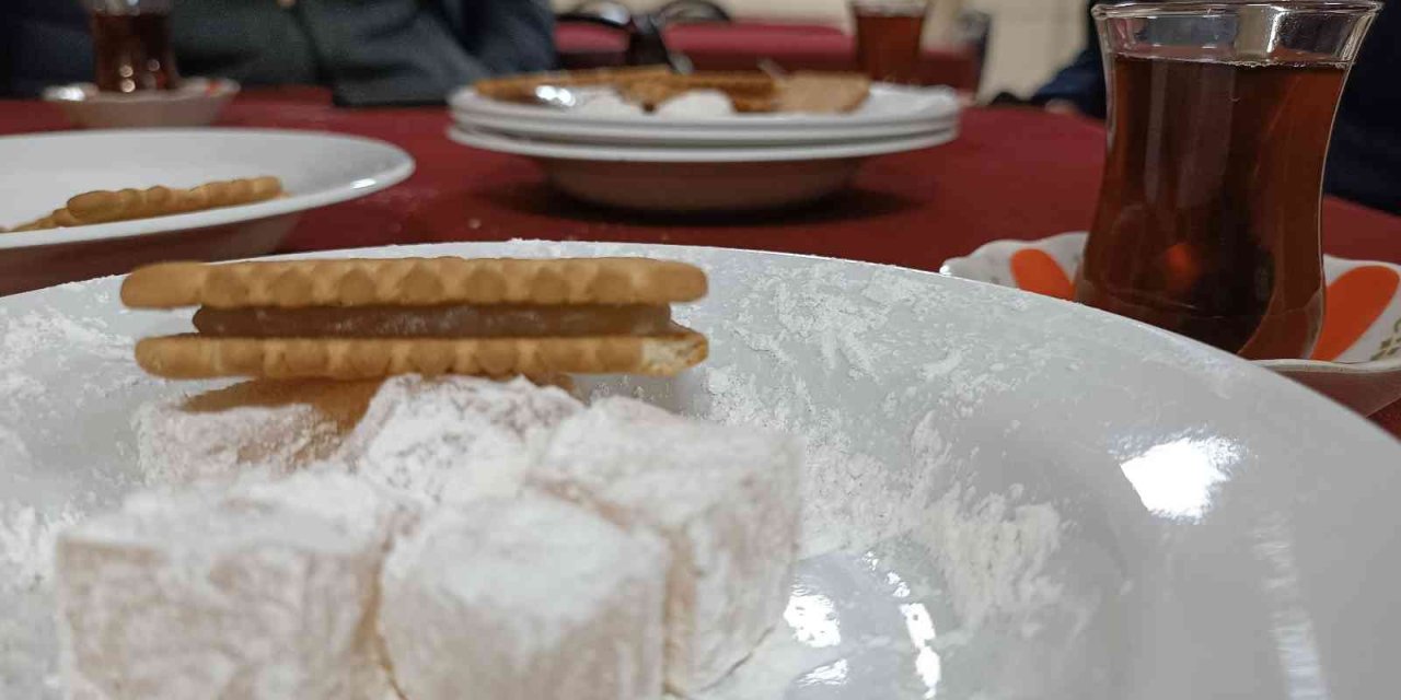 Karaören Dernek Lokalinde ’kıstırma’ Keyfi