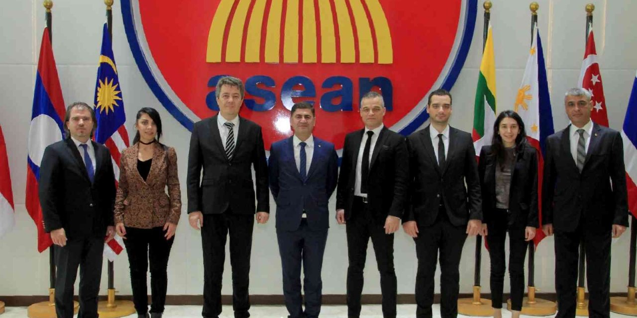 Türkiye Ve Asean Arasında Ekonomi Köprüsü