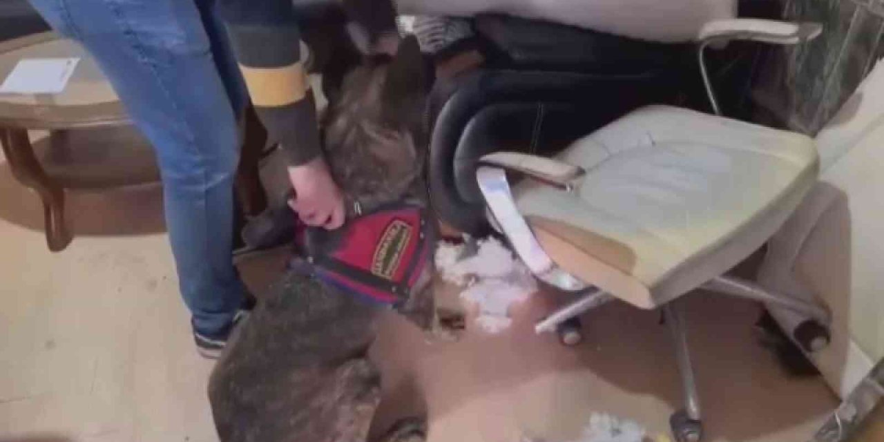 Cephane Gibi İş Yerine Jandarmadan Operasyon