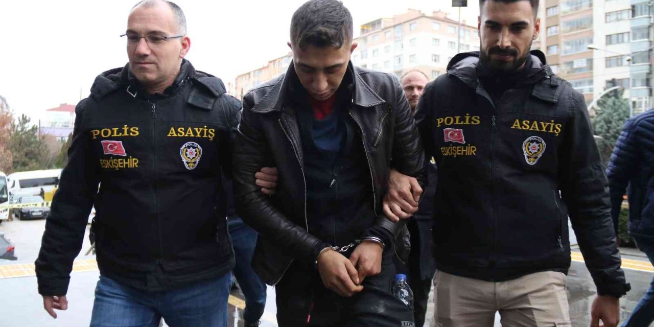 Güvercin Çalmak İçin Girdiği Evin Sahibi Öldürmüştü, Tutuklandı