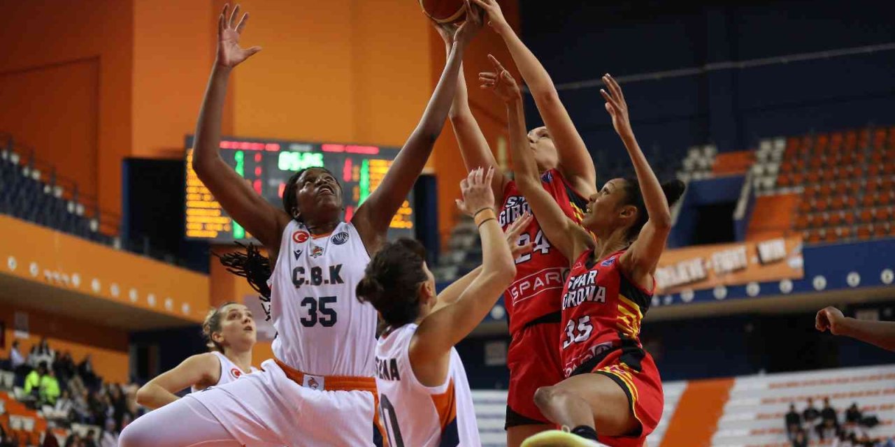 Çukurova Basketbol, Evinde Farklı Kazandı