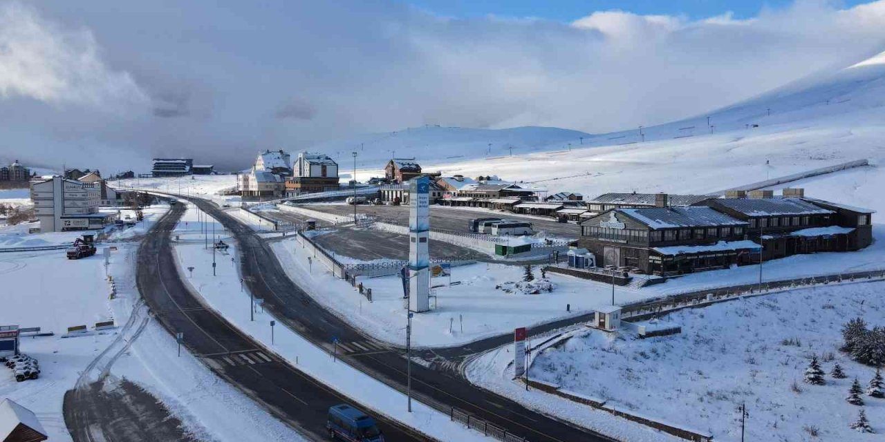 Erciyes Beyaza Büründü, Muhteşem Görüntüler Ortaya Çıktı