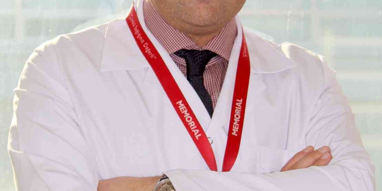 Makat Çatlağına Botoks Çözümü