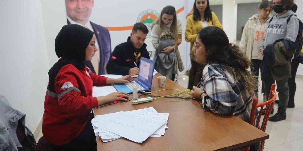 Toroslar Belediye Personeli Sağlık Taramasından Geçti