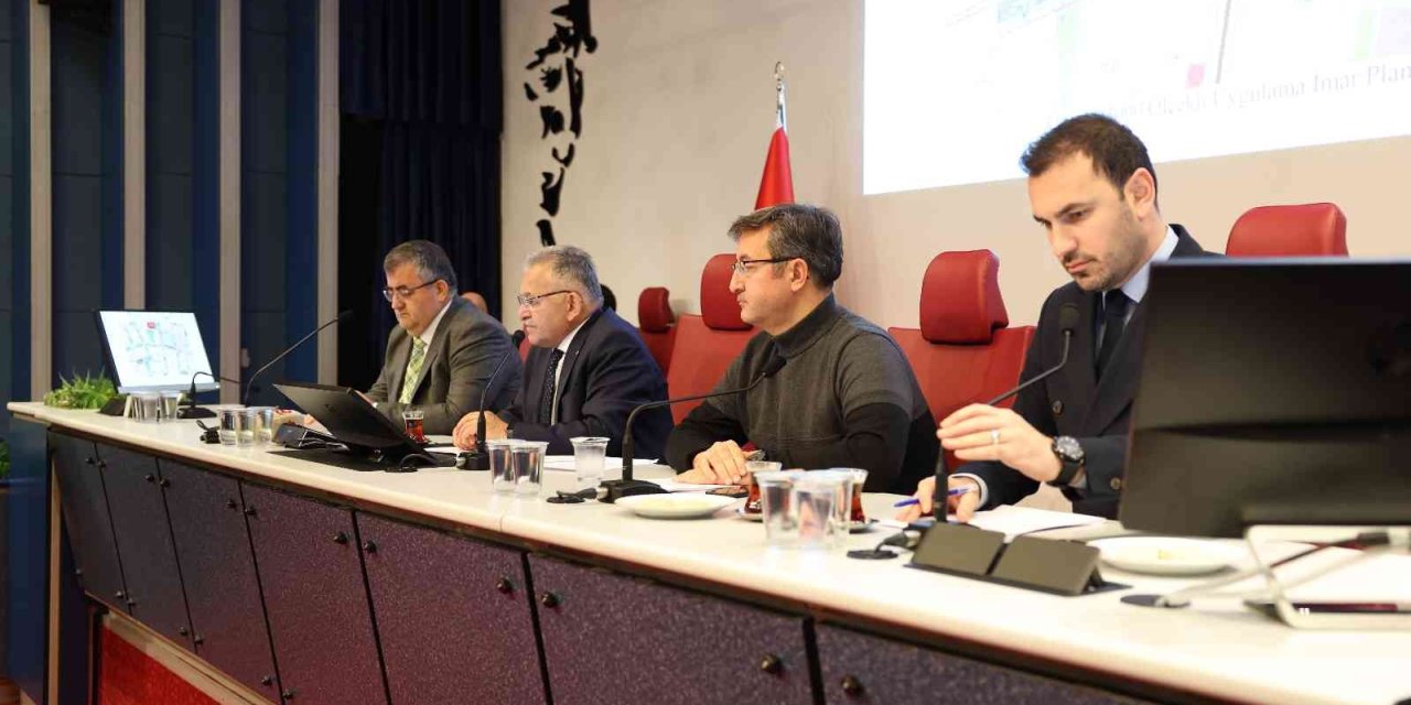 Yatırım Lideri Büyükşehir’e 652 Milyon Tl’lik Ek Bütçe