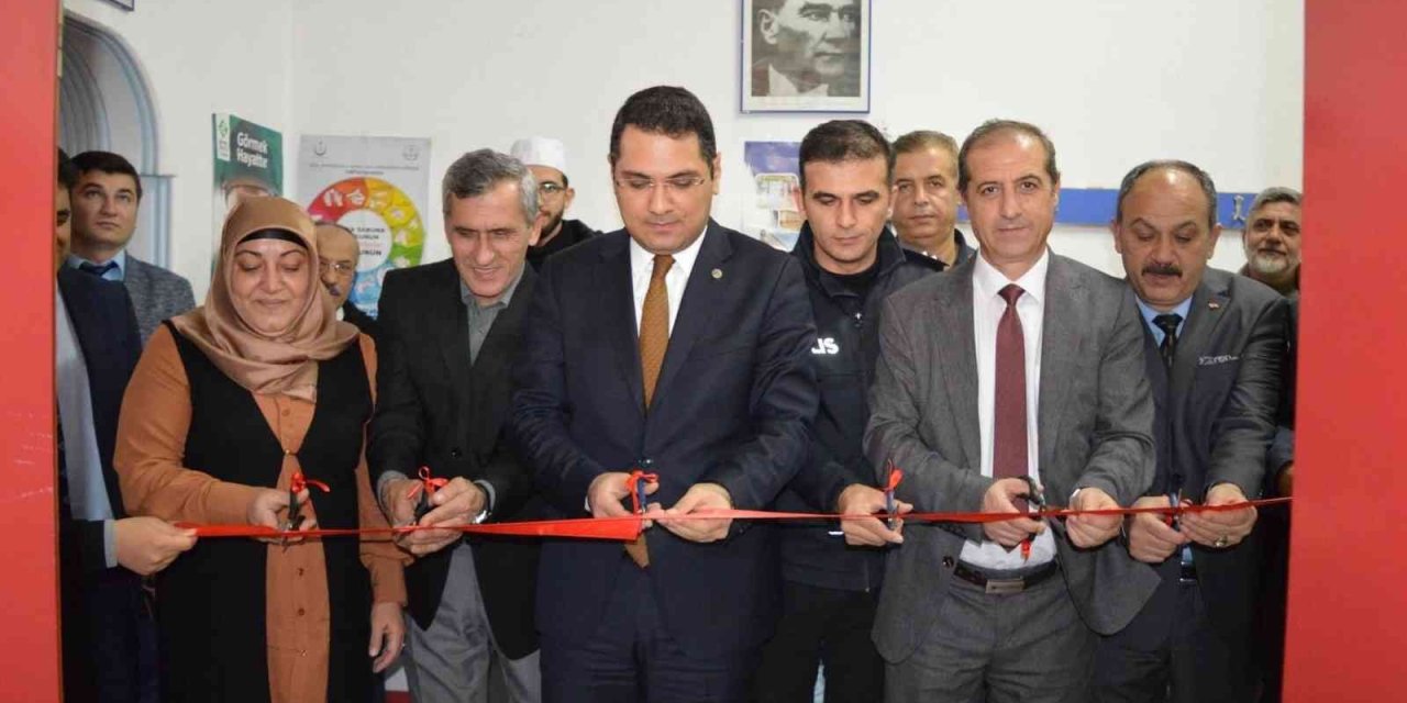 Hüyük Şehit Polis Memuru Kadir Ozan Yüce Kütüphanesi Hizmete Açıldı