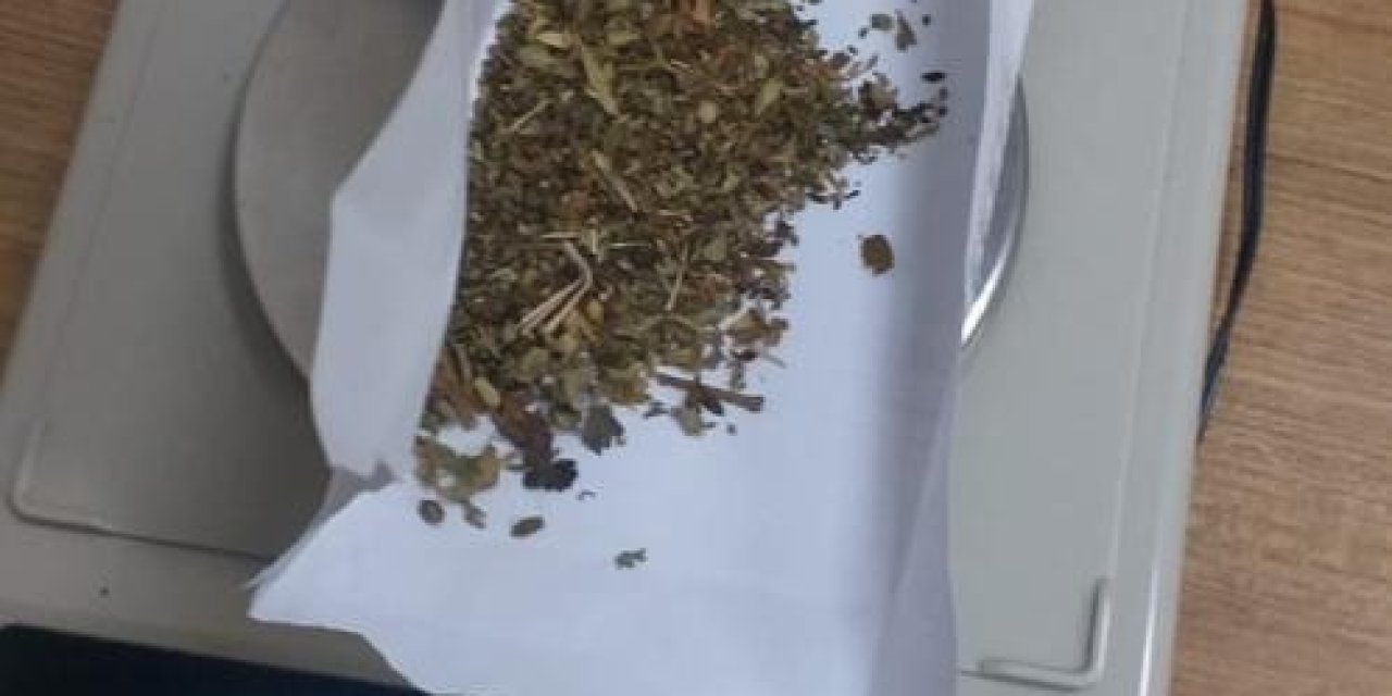 Güven Timlerinin Şüphelendiği Araçtan Uyuşturucu Çıktı