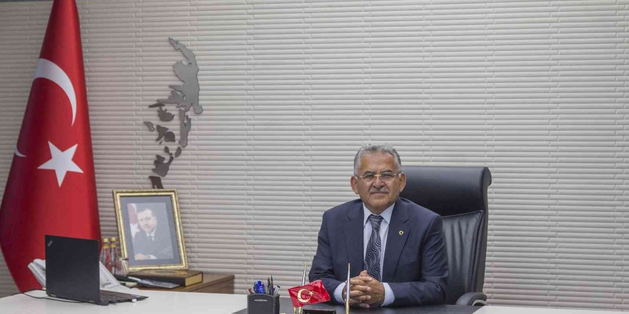 Başkan Büyükkılıç: “kayseri 103 Yıldır Aynı Yerde, Aynı Kararlılıkla Vatanına Ve Cumhuriyetine Sahip Çıkıyor”