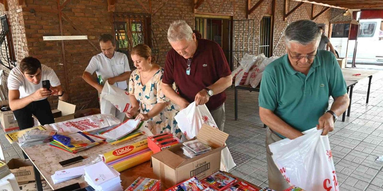 Kemer Belediyesi Eğitim Desteğinden Taviz Vermiyor