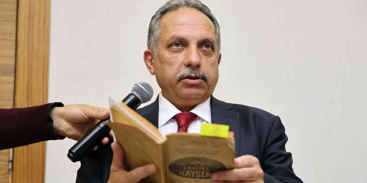 Talas’ta Atatürk Kayseri’de Sergisi