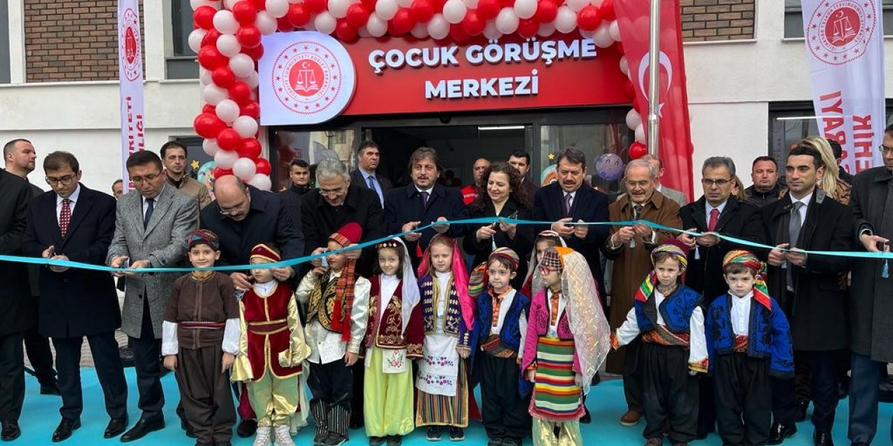 30 Ağustosa Kadar Tüm İllerde Çocuk Görüşme Merkezleri Açılacak