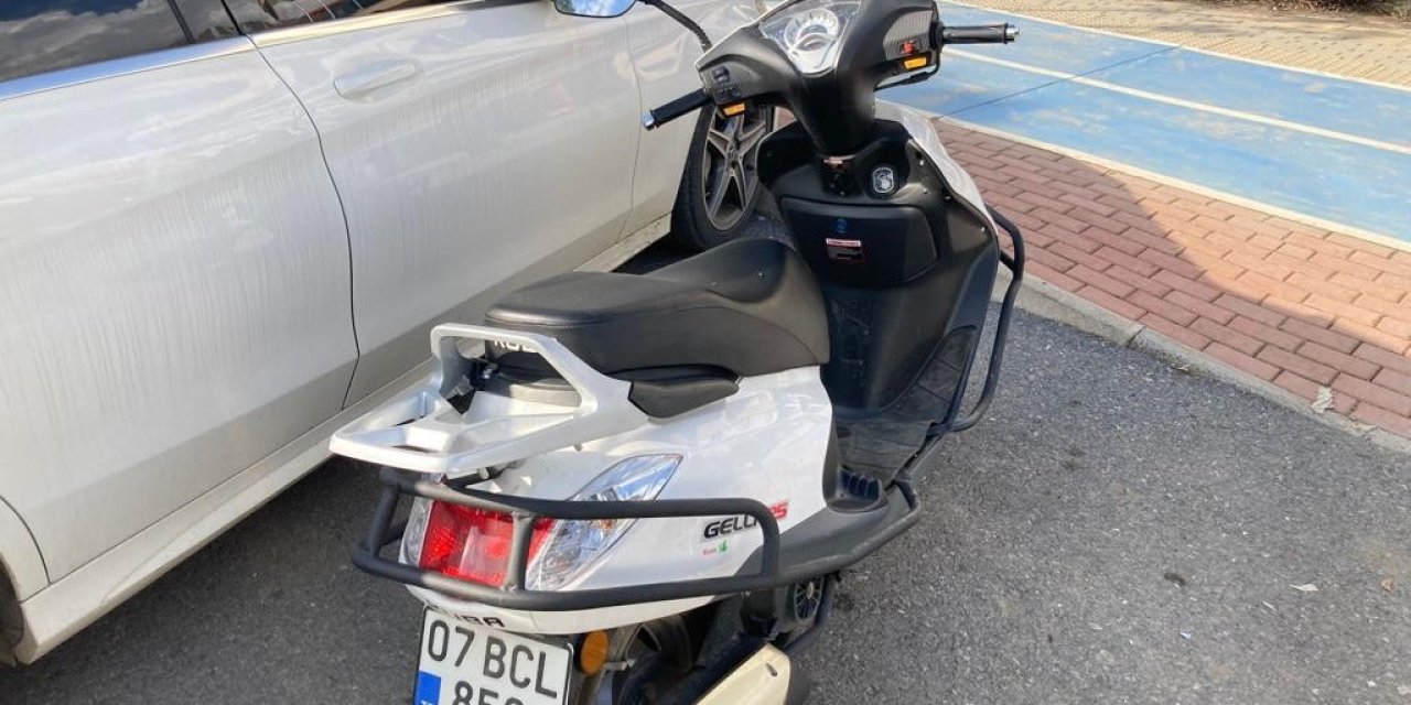 Gazipaşa’da Motosikletten Düşen Rus Turist Yaralandı