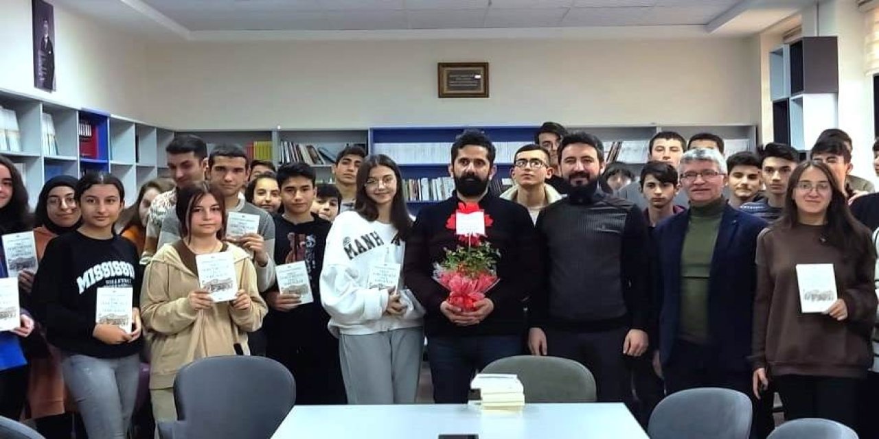 ‘bir Yazar Bin Okul’ Projesi Tomarza’da