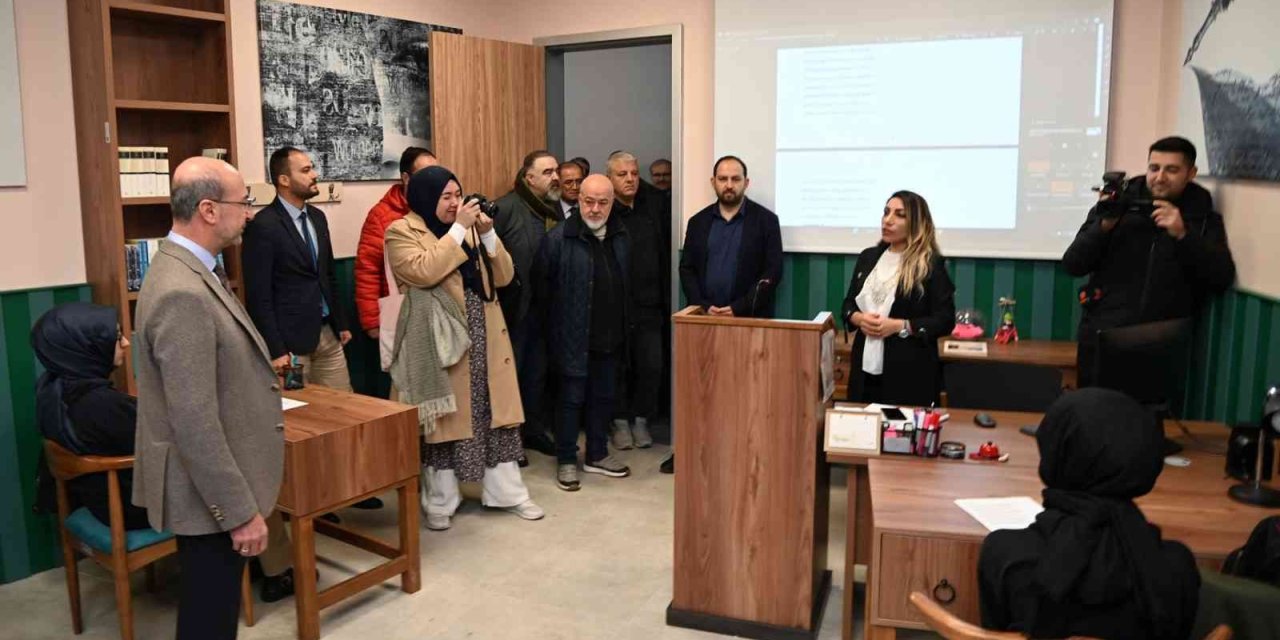 Beyhekim Gelişim Ve Teknoloji Akademisi Basın Mensuplarına Tanıtıldı