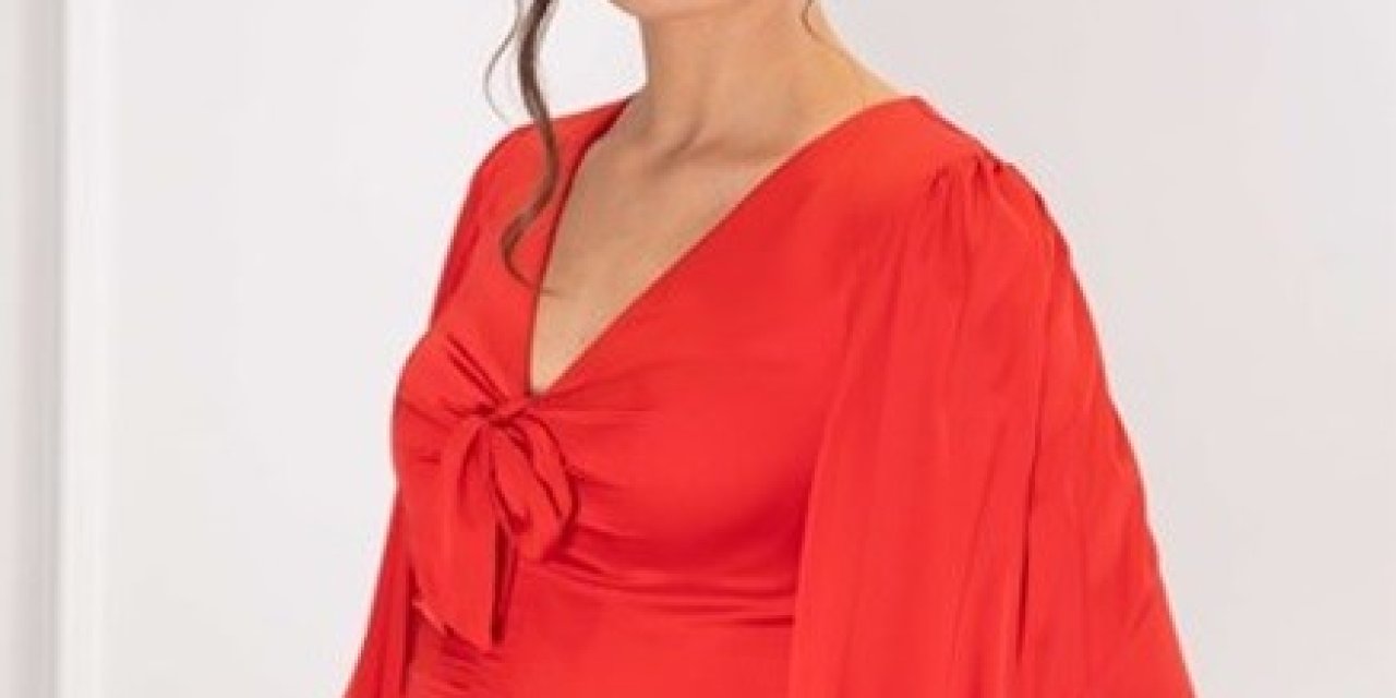 Şıklığın Gözdesi: Rengarenk Abiyeler