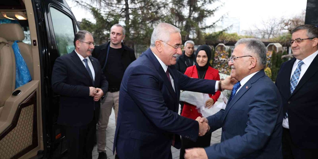 Başkan Büyükkılıç, Yargıtay Başkanı Akarca İle Yargıtay Cumhuriyet Başsavcısı Şahin Ve Heyetini Ağırladı
