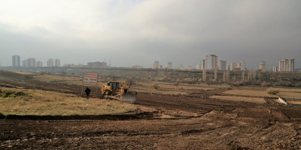 Melikgazi Belediyesi Asfalt Çalışmalarına Devam Ediyor