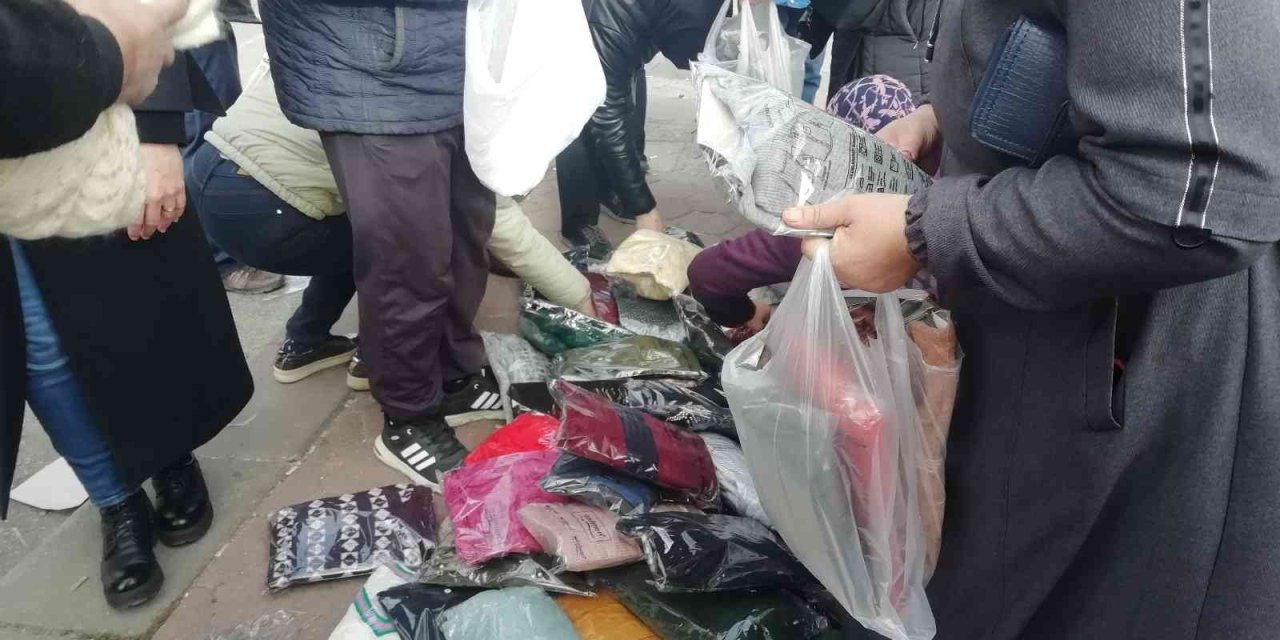 Eskişehir’de ’20 Liralık Kazak’ İzdihamı